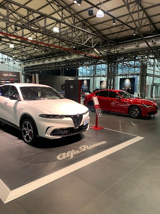 Alfa Romeo Stellantis &You Torino Mirafiori