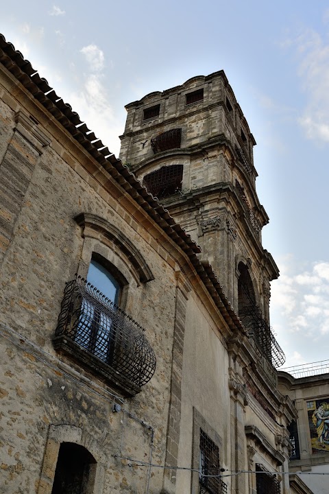 Istituto Statale D'Arte Per La Ceramica Caltagirone