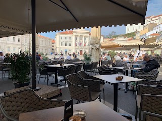 Kavarna "Piran"