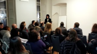 Dott.ssa Elena Ernandez, PhD - Psicologa delle organizzazioni, Coach