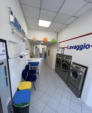 Lavanderia self service di crevalcore