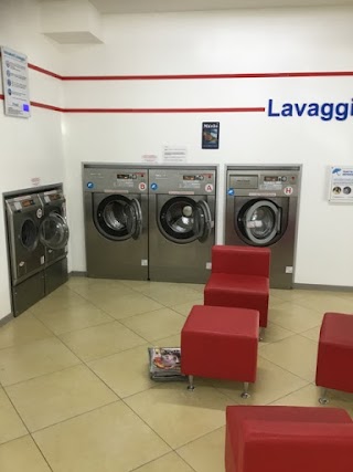 Lavapiù Acqui Terme – Lavanderia Self Service