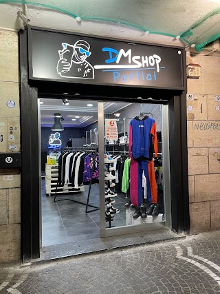 Dm shop portici