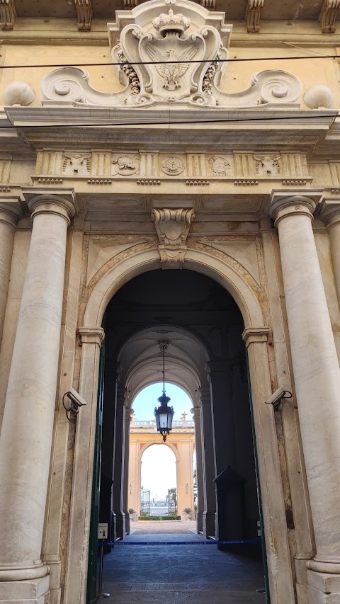 Università di Genova - Scienze della Formazione