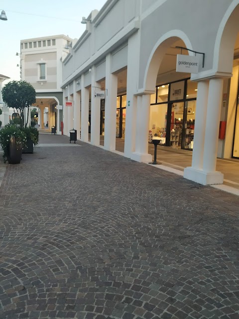 Fashion District Mantova Srl