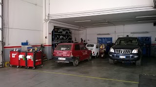 Auto Center