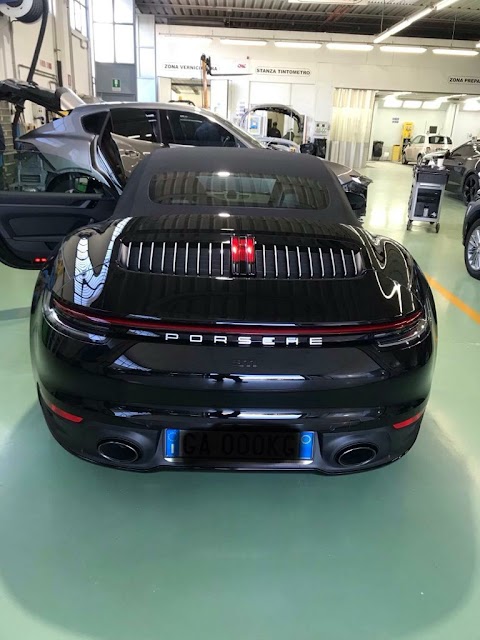 Autocarrozzeria Gruppo 3D Tappezzeria Officina Gommista Noleggio