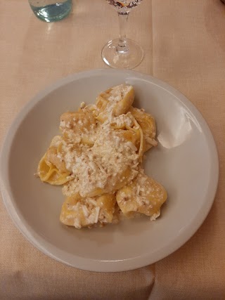 Trattoria con Alloggio Alla Cartiera