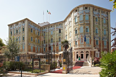 Ausonia Hungaria - 5-star Luxury Hotel