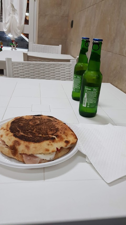 Pizzeria Foscolo di Sorrentino Anna