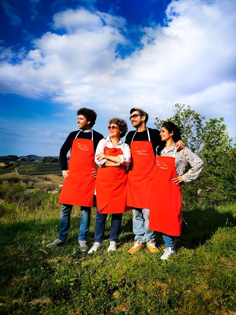 Cucina Giuseppina - Italian Cooking Family - Cooking and Truffle Experience