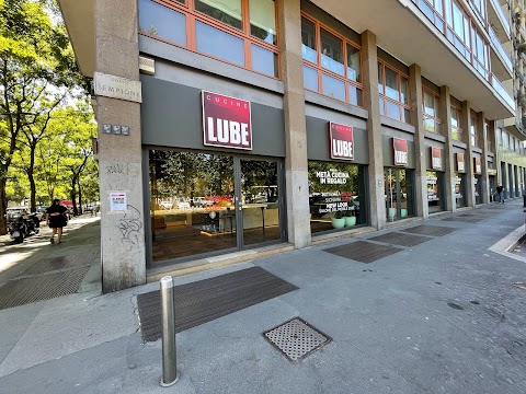 Lube Concept Store Milano