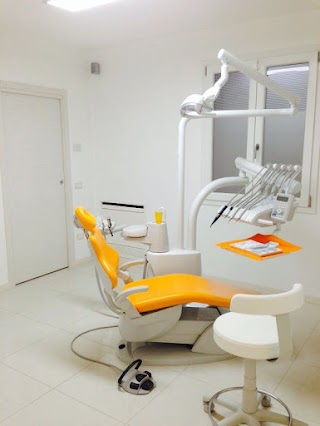 Studio Dentistico Dott. Emanuele Russo
