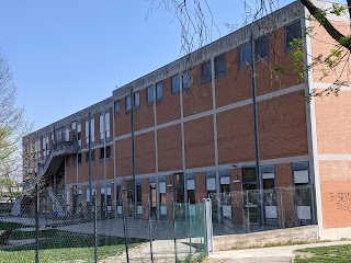 Scuole pubbliche elementari Grosso, Via Cristoforo da Bologna (BO)