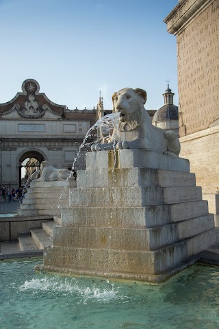 Fontana dei Leoni