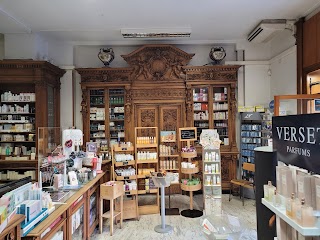 Antica Farmacia Torre Argentina S. A. S. di Borbotti G.