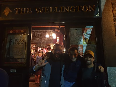 Wellington Pub