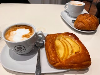 Pasticceria Gelateria Marzia Di Pastori Marzia