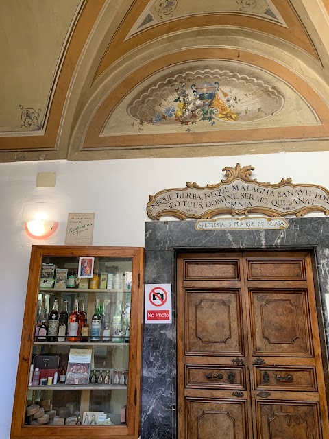 Antica Farmacia S. Maria della Scala