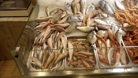 Pidatella Ristorante di Pesce con Pescheria