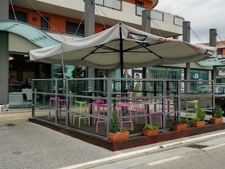 Sakura Cafe'