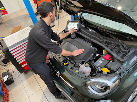 Car Repair - Filiale di Bologna