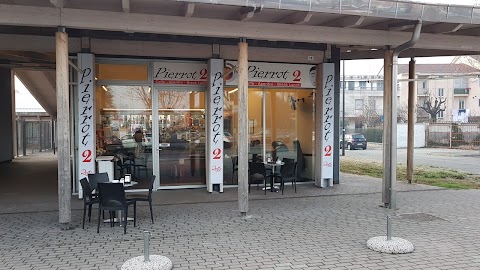 Bar Pierrot Di Veizaj Klajdi