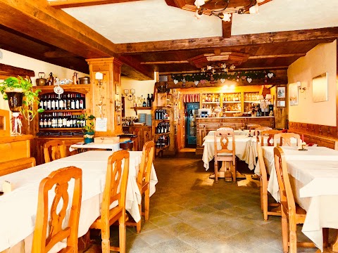 Trattoria Ristorante Cavallino Residence