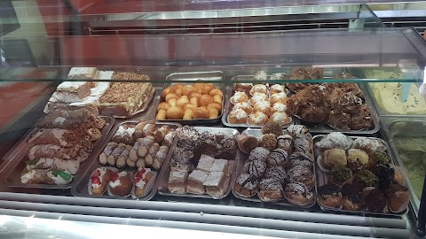 Gelateria Rosticceria La Bella