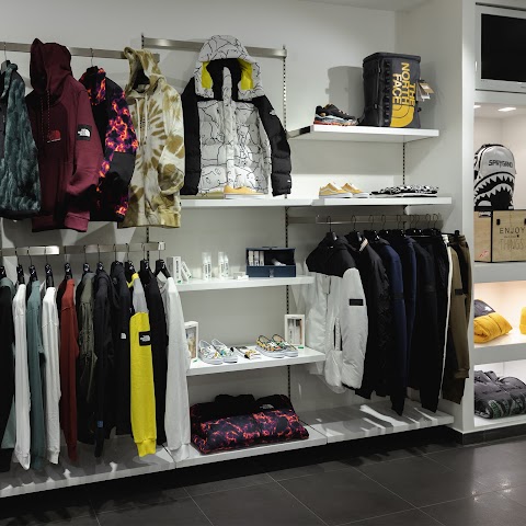 Freesneak Shop