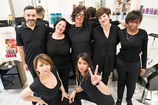 S. & C. Licia & Cristina Hair center