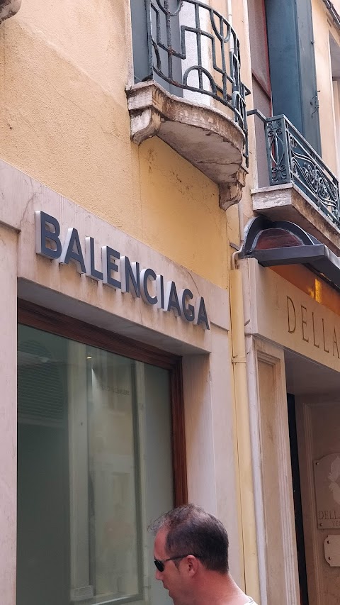 Balenciaga Venezia