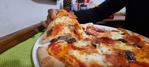 Voglia Di Pizza Di Santagati Alfio