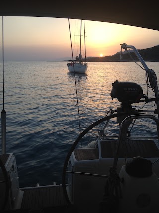 Vivere la Vela Roma a.s.d. Scuola Vela Crociera Regata