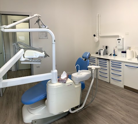 Studio di Odontoiatria e Protesi Dentaria - Dott. Matteo Baldini