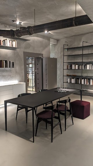 Rimadesio Showroom Milano Via Visconti - Interior Design