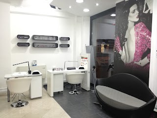 COSMOPOLITAN®️ Parrucchiere - Estetica - Solarium - Torino