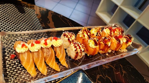 Tsubaki Sushi