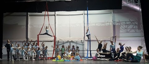 Danza è..... danza classica a Brescia " una scuola con uno stile diverso"