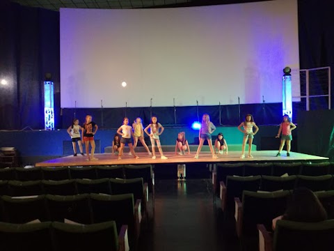 Flash Dance Academy - VideoDance, Hip Hop & Show