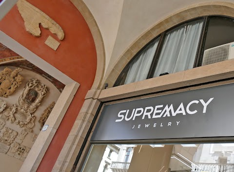 Supremacy Jewelry Piazza delle Erbe