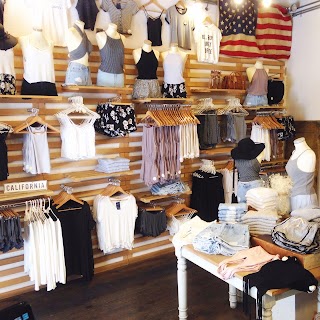 Brandy Melville - Rione Colonna