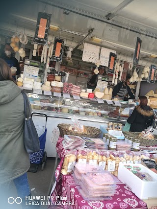 Porto di Santo Spirito - mercato del pesce