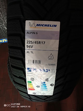 Auto Elite di Mombelli P. e C. Snc - Mastro Michelin