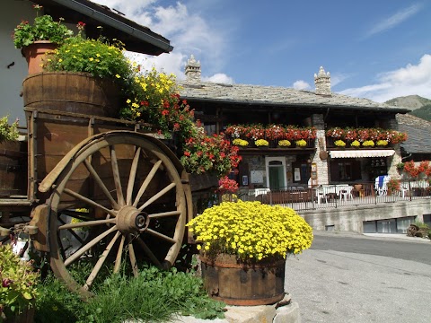 Bar Ristorante Vetan - Chambres d'Hotes l'Abri