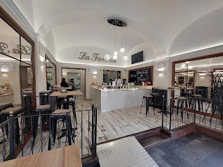 Bar, La Favola