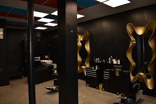 THE BUSINESS BARBER’S STUDIO