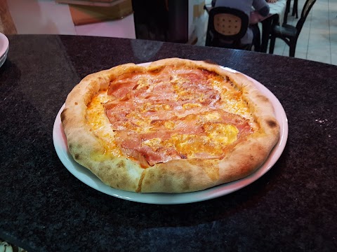 Pizzeria Gusto Più