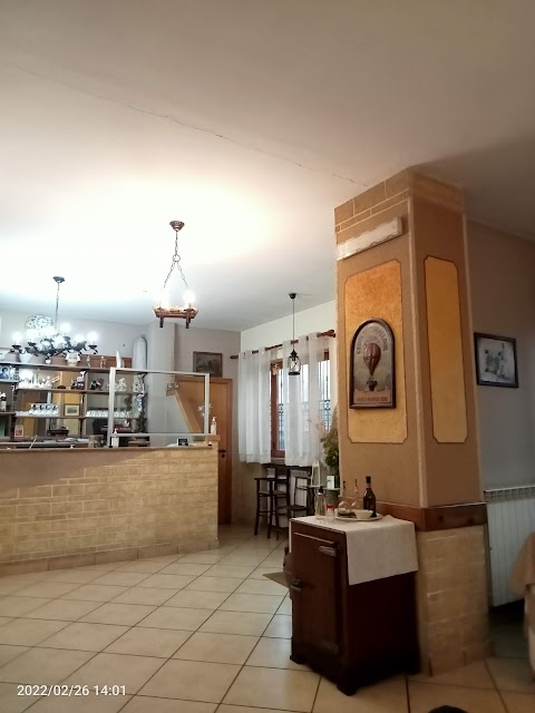 Trattoria Pizzeria "ZìRosa"