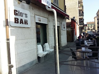 Gio's Bar